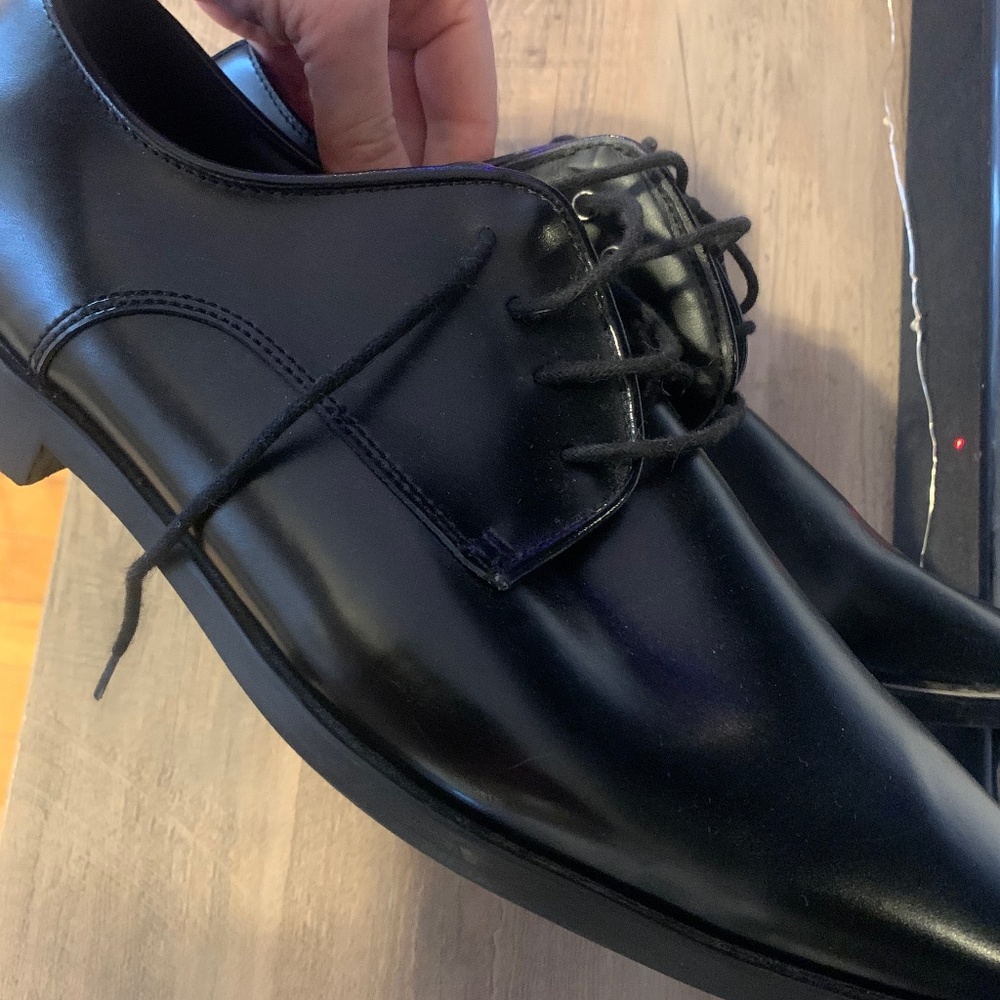 Men’s dress shoes